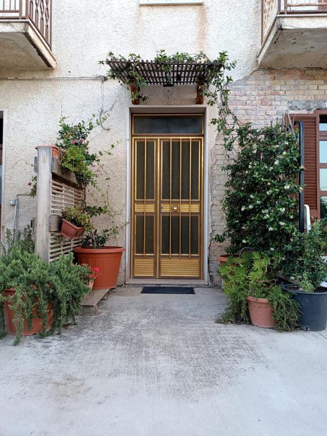 B&B La Ciammaruca Pollutri Buitenkant foto
